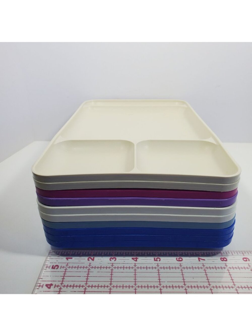 Tupperware Lunch Trays 10 Divided Dinner Camping Blue Cream Purple 1535 Vintage - Picture 5 of 11